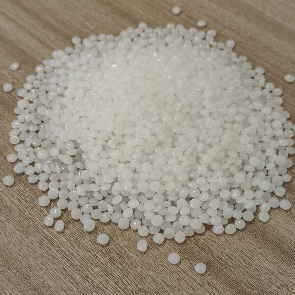 Plastic Pellets 035 - plastic granules